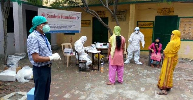 सामुदायिक स्वास्थ्य केंद्र बादलपुर द्वारा चिपयाना बुजुर्ग और छपरौला में कोरोना  जांच कैंप आयोजित।